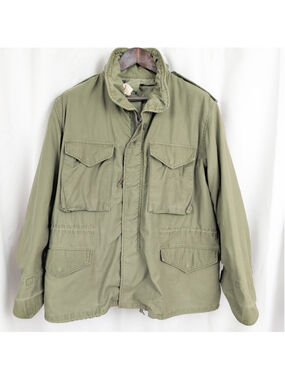 Vintage US Military Cold Weather Field Coat Large Short